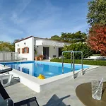 Villa Bloom Garden Rupici