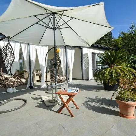 Villa Bloom Garden *