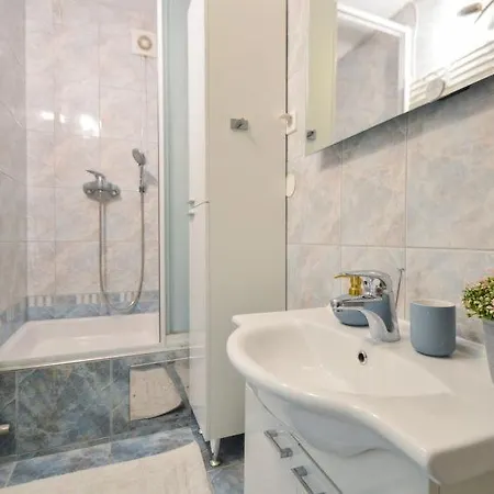 Bloom Garden Villa *