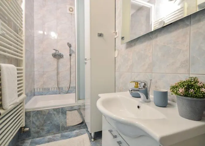 Bloom Garden Villa *